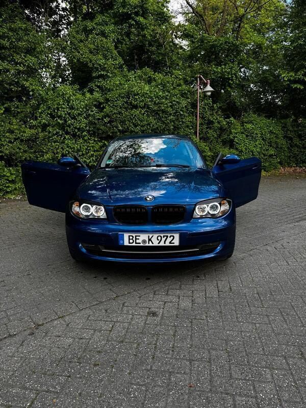 Blau Gebraucht 2008 BMW 116 Kleinwagen | 5.000 € - Bild 1/4