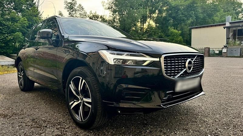 Gebraucht Volvo XC60 R-Design 190 PS (139 kW) 2019 Schwarz SUV