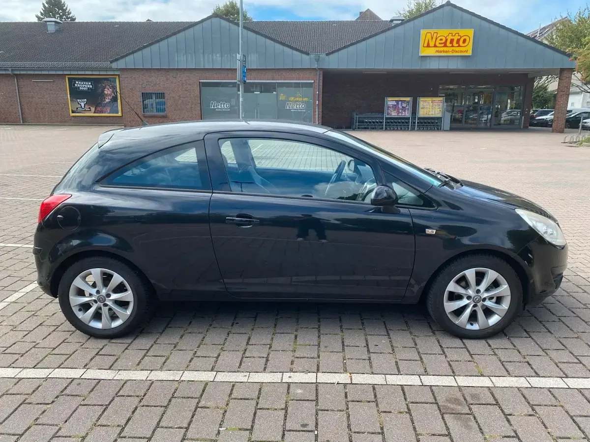 Gebraucht Opel Corsa 60 PS (44 kW) 2008 Schwarz Kleinwagen