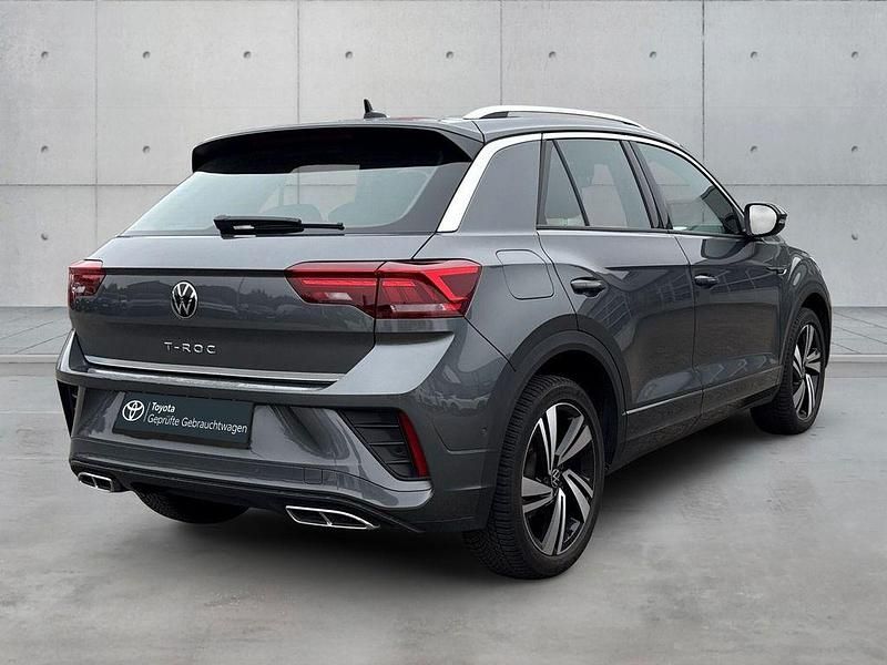 Gebraucht VW T-Roc R-line 150 PS (110 kW) 2023 Indiumgrau metallic SUV