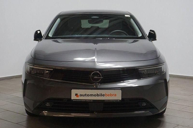 Gebraucht Opel Astra Elegance 131 PS (96 kW) 2023 Silber Limousine