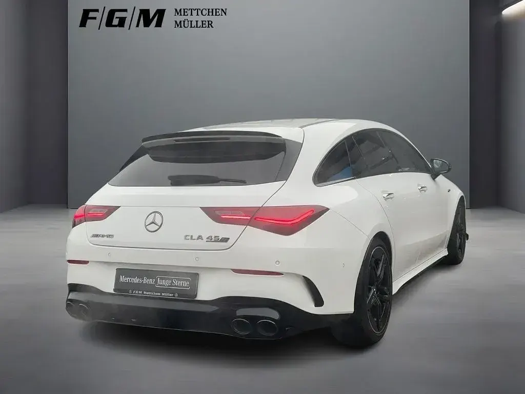 Gebraucht Mercedes CLA45 AMG AMG 421 PS (309 kW) 2024 Unilack polarweiß Coupé