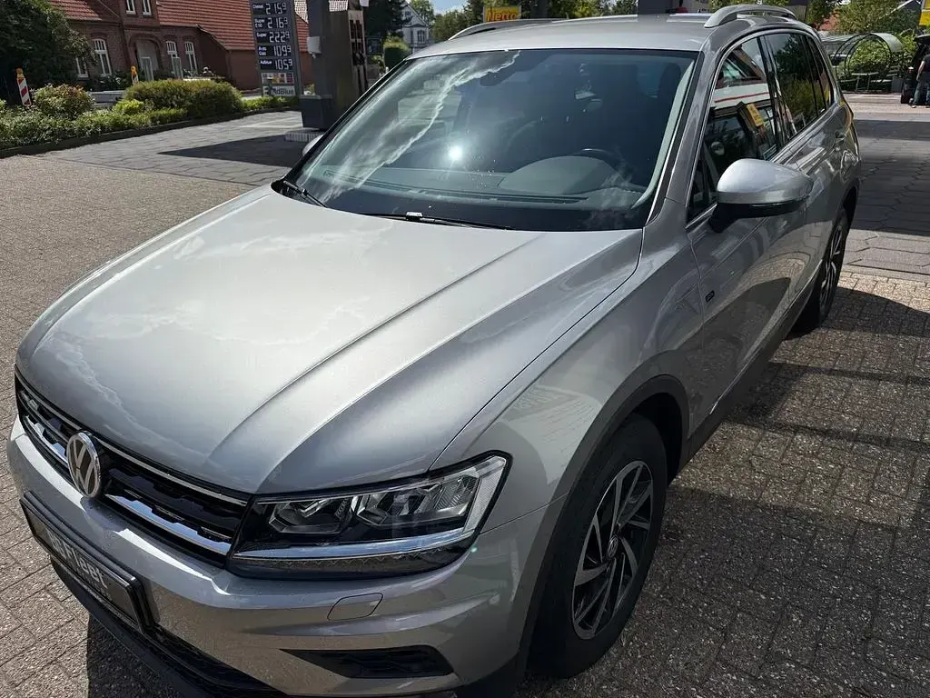 Gebraucht VW Tiguan Join 150 PS (110 kW) 2018 Silber SUV