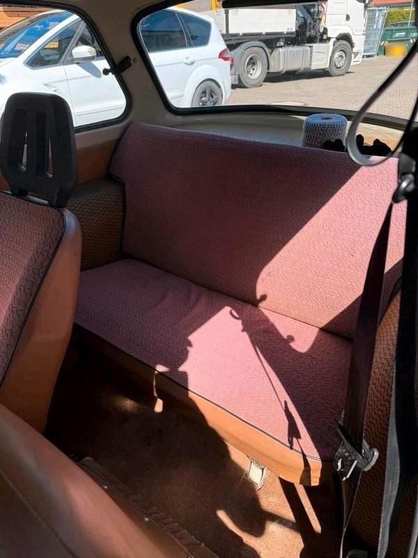 Gebraucht Trabant 601 26 PS (19 kW) 1987 Kleinwagen