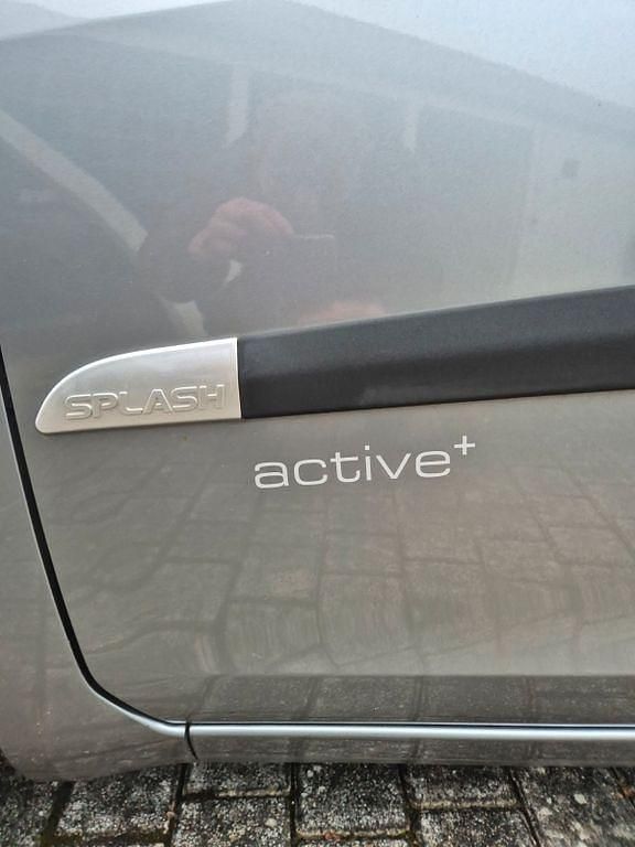 Gebraucht Suzuki Splash Active+ 94 PS (69 kW) 2013 Grau Kleinwagen