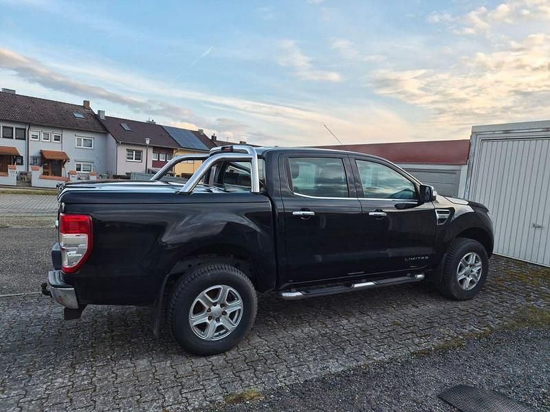 Gebraucht Ford Ranger Limited 150 PS (110 kW) 2014 Schwarz Abholung
