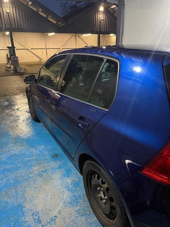 Gebraucht VW Golf V Edition 102 PS (75 kW) 2007 Blau Limousine