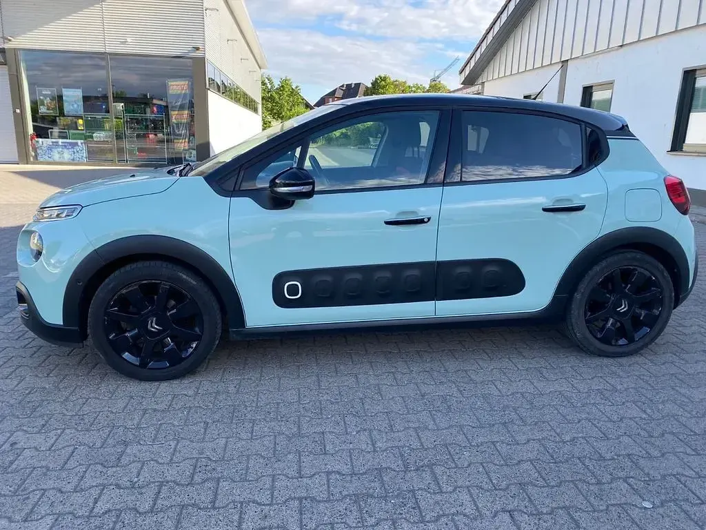 Usata Citroën C3 Shine 110 CV (80 kW) 2017 Verde Berlina