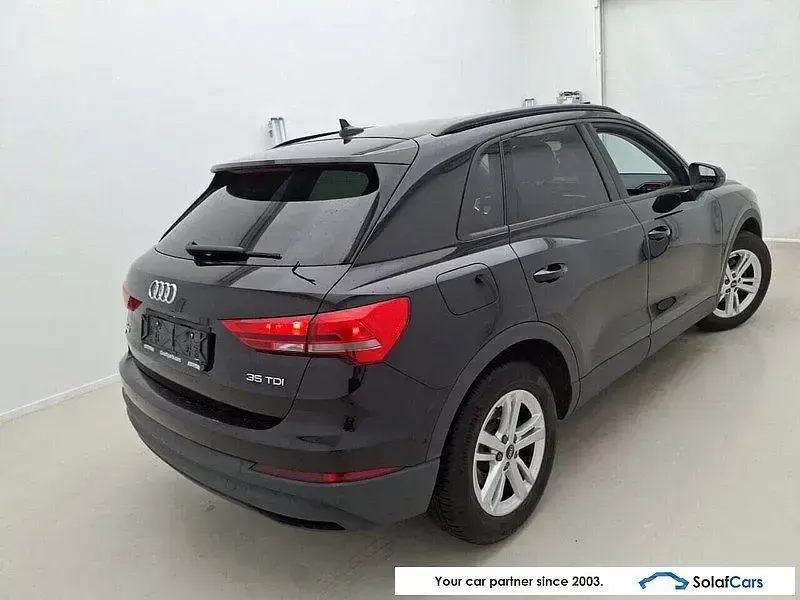 Second-hand Audi Q3 150 CP (110 kW) 2022 Gri SUV