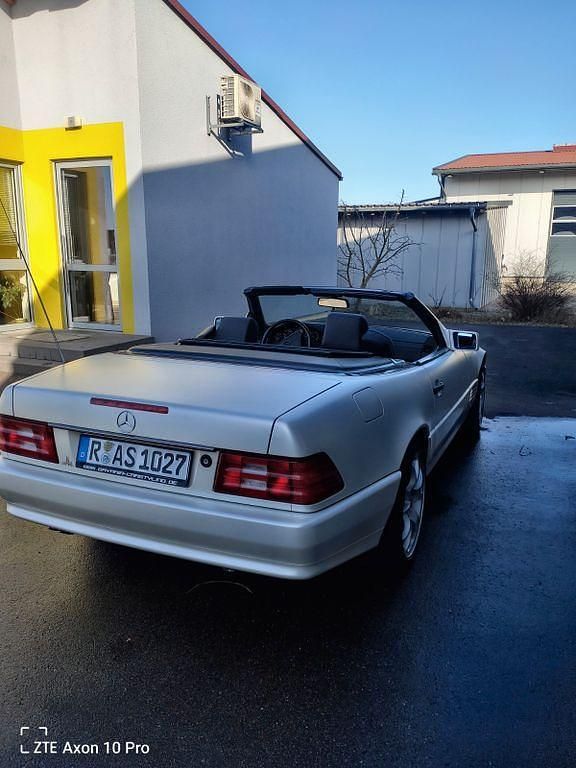 Gebraucht Mercedes SL300 231 PS (169 kW) 1992 Weiß Cabrio