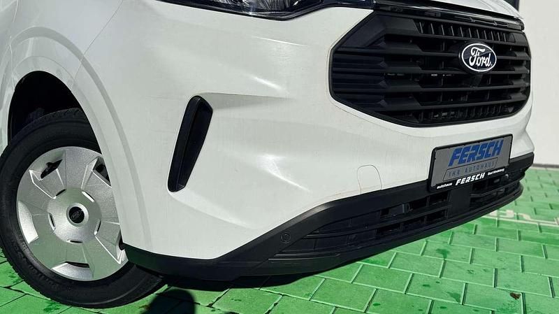 Gebraucht Ford Transit Custom Trend 136 PS (100 kW) 2024 Frostweiß Van / Kleinbus