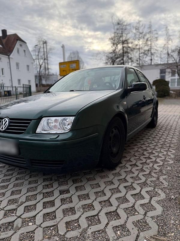 Gebraucht VW Bora 105 PS (77 kW) 2000 Grün Limousine