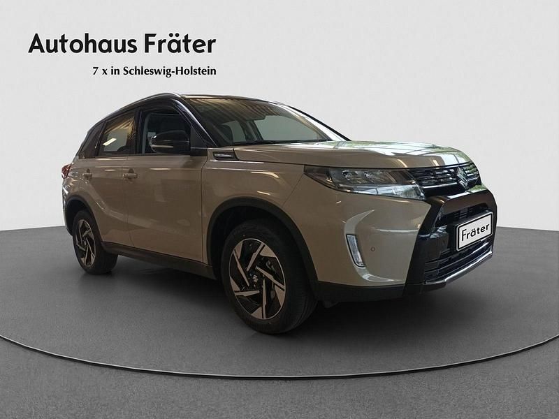 Gebraucht Suzuki Vitara 110 PS (80 kW) 2025 Beige SUV
