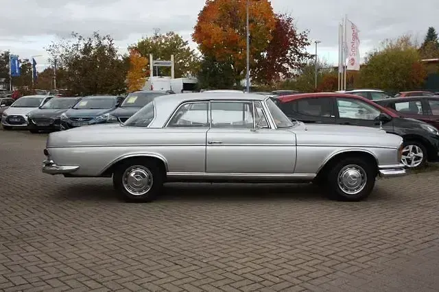 Gebraucht Mercedes W112 SE 160 PS (117 kW) 1963 Silber Coupé