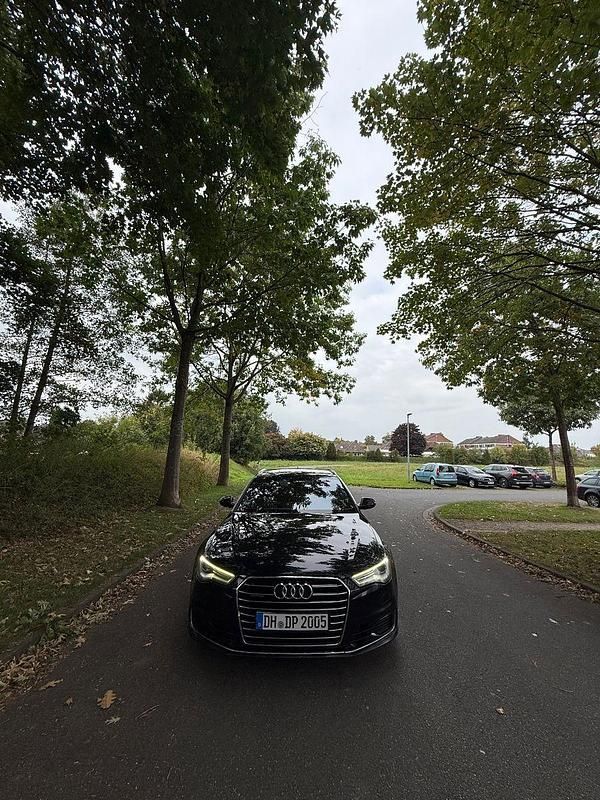 Schwarz Gebraucht 2015 Audi A6 Ambiente Kombi | 11.500 € (Superpreis) - Bild 1/4