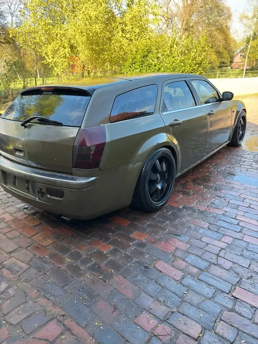 Gebraucht Chrysler 300C 218 PS (160 kW) 2007 Grün Kombi