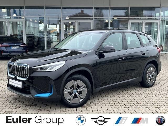 Schwarz ii Gebraucht 2023 BMW iX1 Performance SUV | 31.899 € (Guter Preis) - Bild 1/3