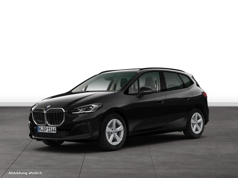 Gebraucht BMW 220 Active Tourer 156 PS (114 kW) 2025 Schwarz Van / Kleinbus