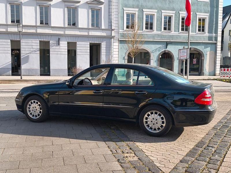 Gebraucht Mercedes 240 177 PS (130 kW) 2002 Schwarz Limousine