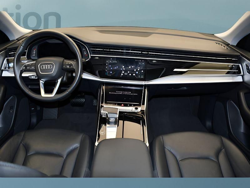 Gebraucht Audi Q8 340 PS (250 kW) 2022 Schwarz SUV