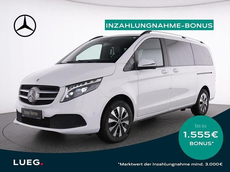 Weiß Gebraucht 2024 Mercedes V250 Van / Kleinbus | 63.995 € (Guter Preis) - Bild 1/4