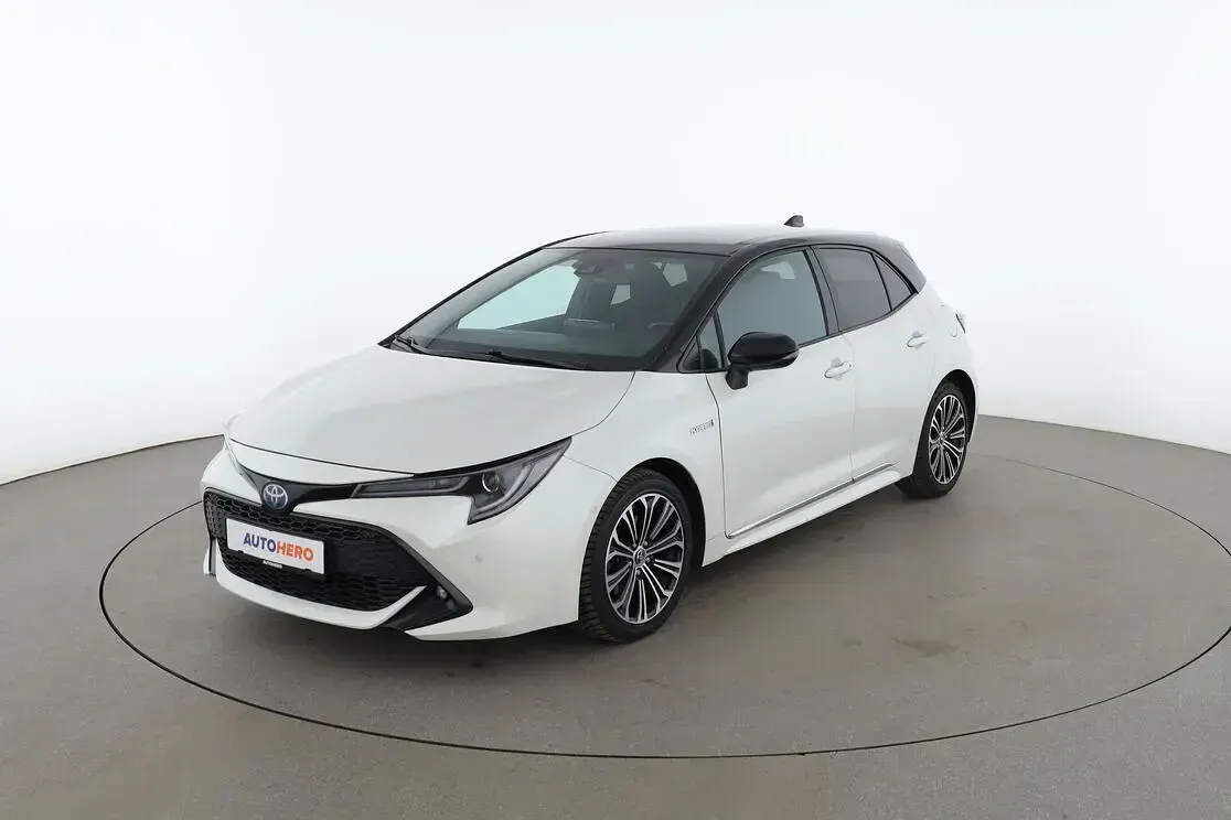 Gebraucht Toyota Corolla Club 180 PS (132 kW) 2019 Limousine