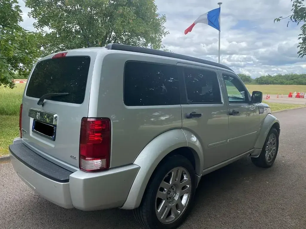 Gebraucht Dodge Nitro 260 PS (191 kW) 2008 Grau SUV