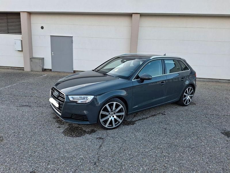 Gebraucht Audi A3 150 PS (110 kW) 2017 Grau Limousine