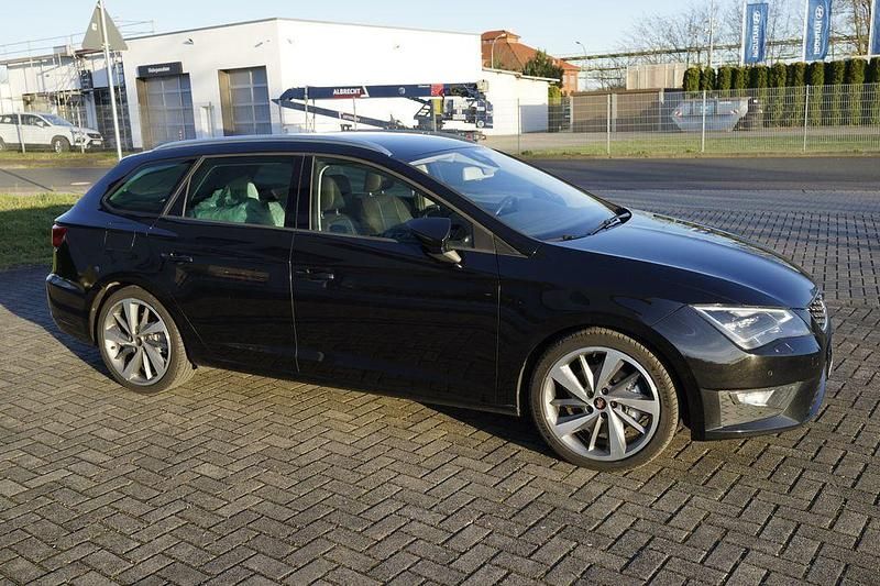 Gebraucht Seat Leon ST FR 184 PS (135 kW) 2015 Schwarz Kombi