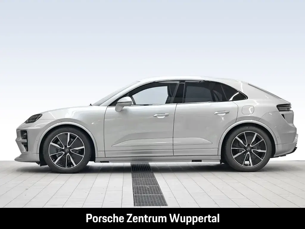 Gebraucht Porsche Macan Turbo 469 kW (639 PS) 2024 Silber SUV