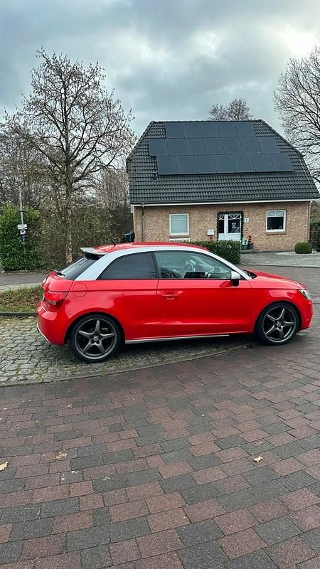Gebraucht Audi A1 Design 85 PS (62 kW) 2012 Rot Kleinwagen