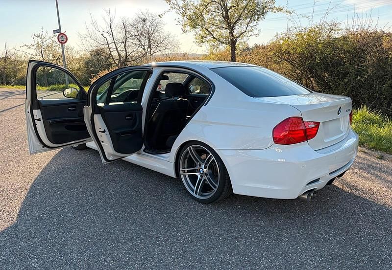 Gebraucht BMW 320 M Performance 177 PS (130 kW) 2009 Weiß Limousine
