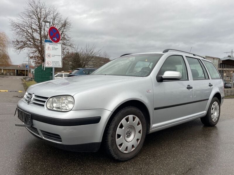 Silber Gebraucht 2003 VW Golf IV Ocean Kombi | 799 € (Superpreis) - Bild 1/4