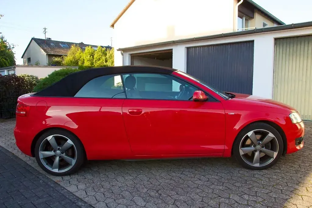 Używany Audi A3 Cabriolet S-Line 200 KM (147 kW) 2013 Czerwony Kabriolet