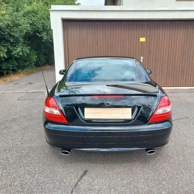 Gebraucht Mercedes SLK200 163 PS (119 kW) 2006 Schwarz Cabrio