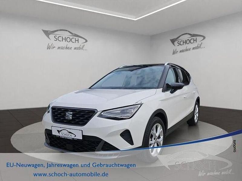 Grau Gebraucht 2024 Seat Arona Style SUV | 23.850 € (Fairer Preis) - Bild 1/4