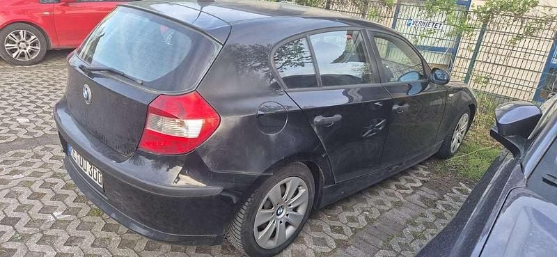 Second-hand BMW 116 116 CP (85 kW) 2006 Negru Hatchback