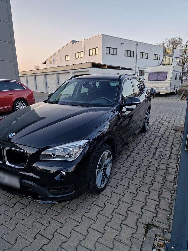 Gebraucht BMW X1 184 PS (135 kW) 2015 Schwarz SUV