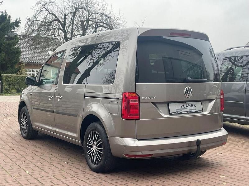 Gebraucht VW Caddy 102 PS (75 kW) 2016 Beige Van / Kleinbus