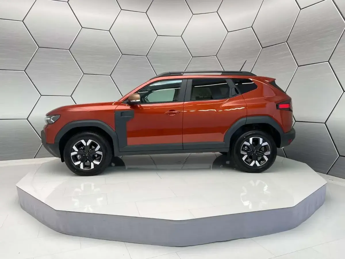 Nowe Dacia Duster Extreme 154 KM (113 kW) 2025 Brązowy SUV