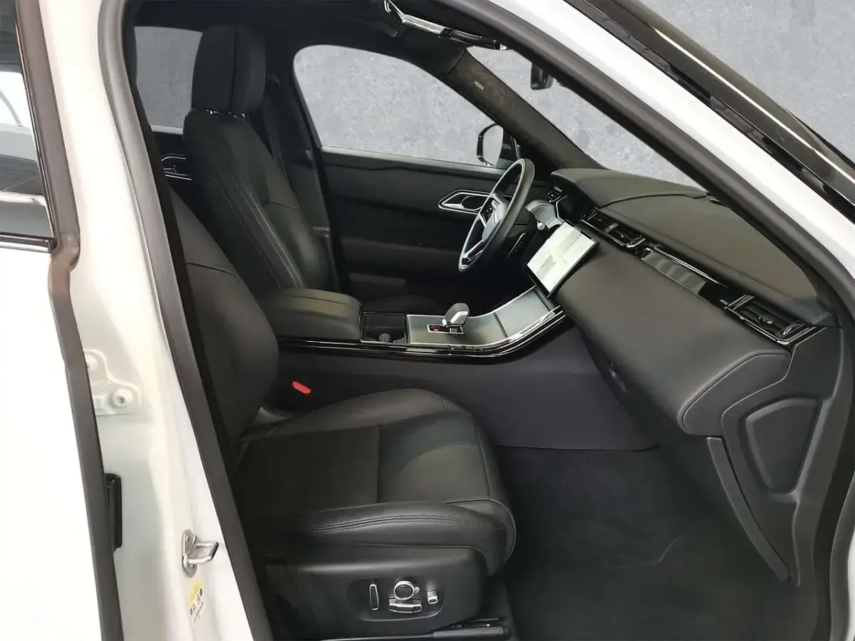 Gebraucht Land Rover Range Rover Velar Autobiography 400 PS (294 kW) 2023 Weiß SUV