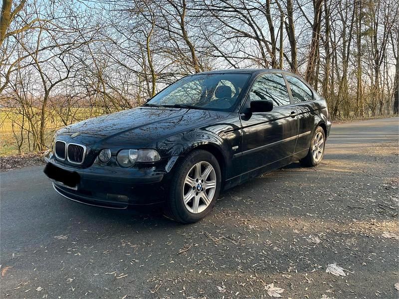 Gebraucht BMW 316 116 PS (85 kW) 2003 Schwarz Limousine