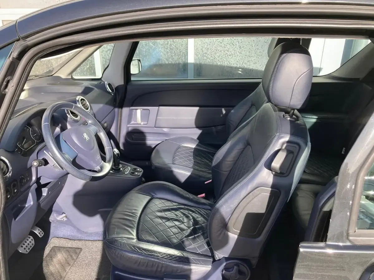 Gebraucht Peugeot 1007 RC 106 PS (77 kW) 2006 Schwarz Van / Kleinbus