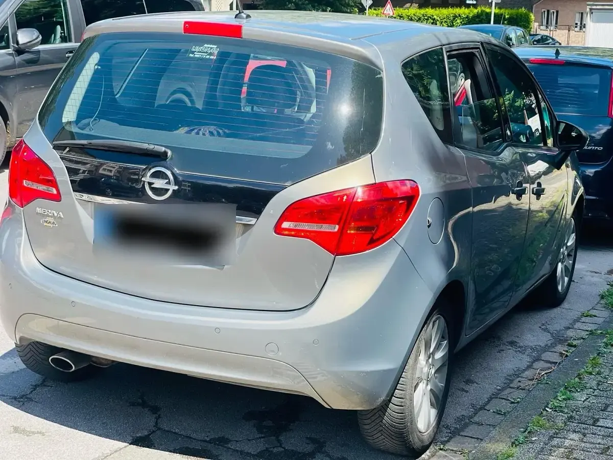 Gebraucht Opel Meriva 140 PS (102 kW) 2010 Braun Van / Kleinbus