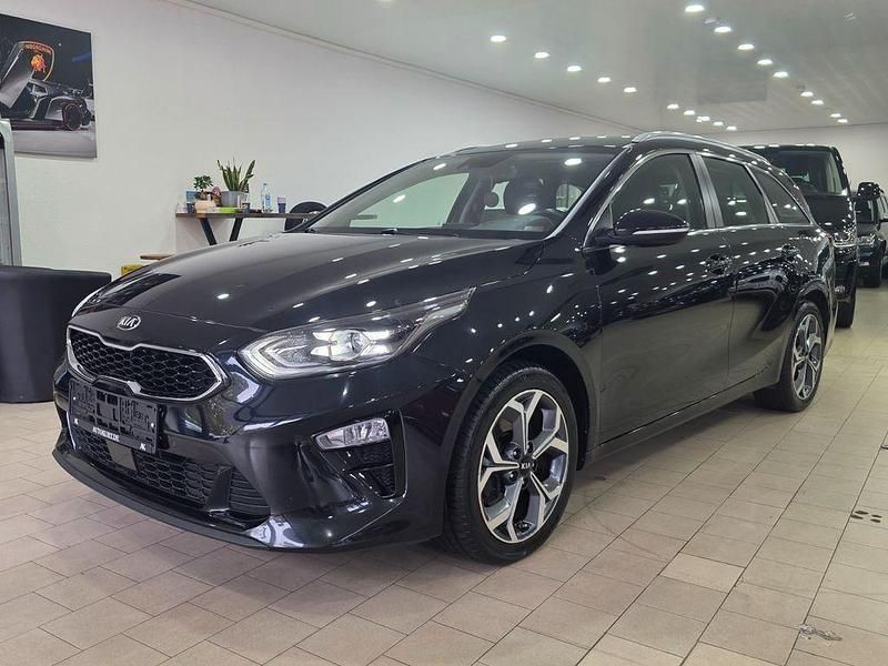 Schwarz Gebraucht 2019 Kia Ceed Sportswagon Spirit Kombi | 11.990 € (Guter Preis) - Bild 1/4