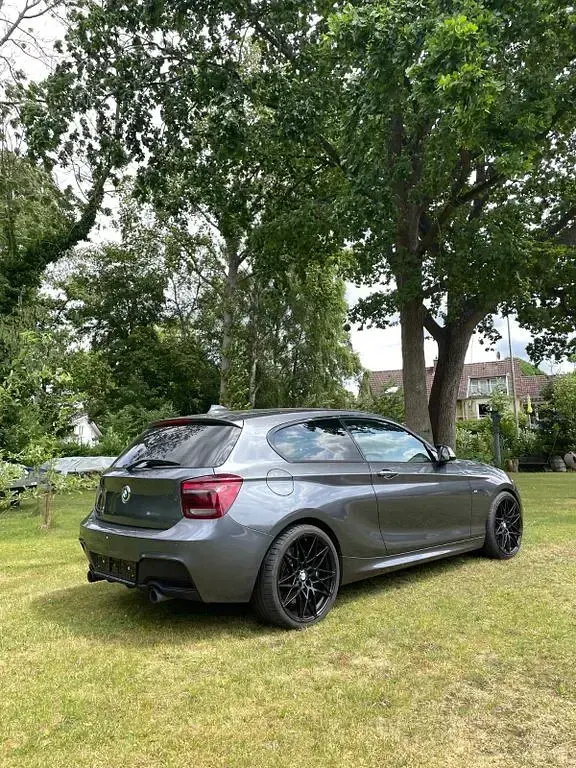 Gebraucht BMW M135 M Performance 320 PS (235 kW) 2013 Grau Kleinwagen