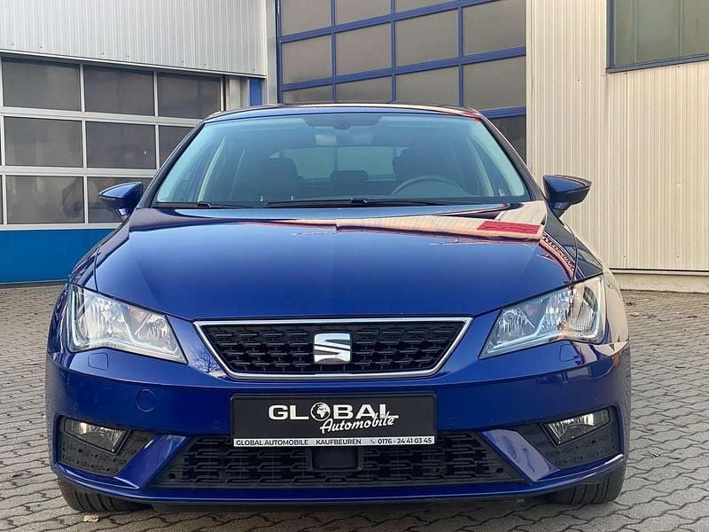 Gebraucht Seat Leon Beats 131 PS (96 kW) 2020 "mystery" blau Kleinwagen