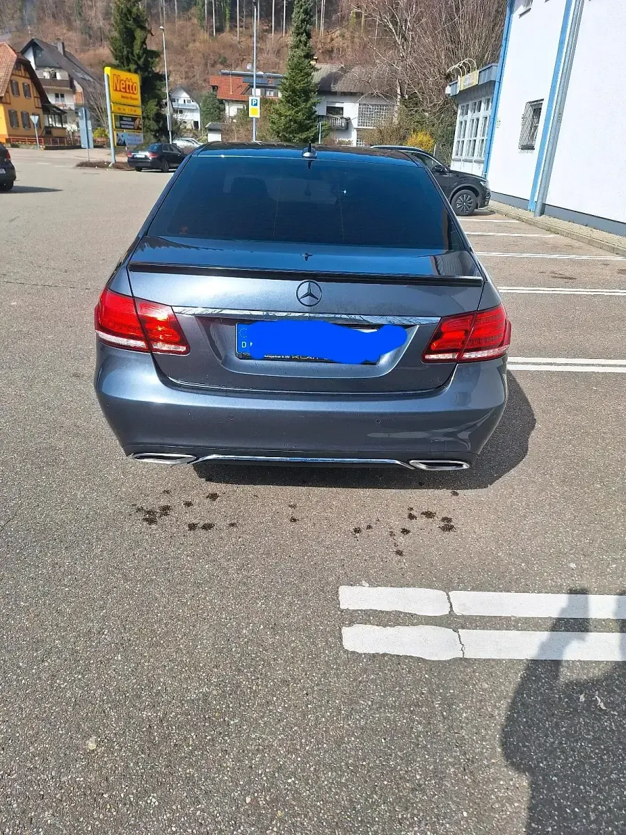 Gebraucht Mercedes E350 258 PS (189 kW) 2015 Grau Limousine