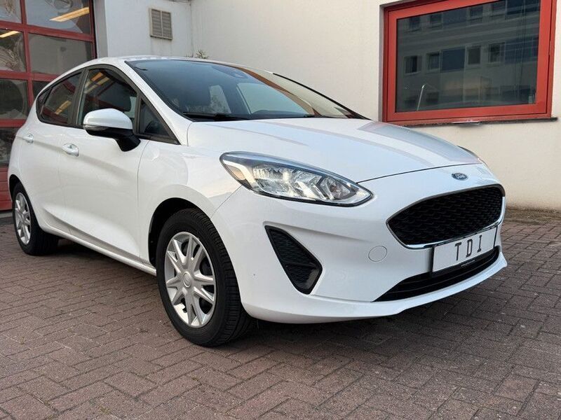 Weiß Gebraucht 2020 Ford Fiesta Trend Kleinwagen | 10.900 € (Fairer Preis) - Bild 1/4