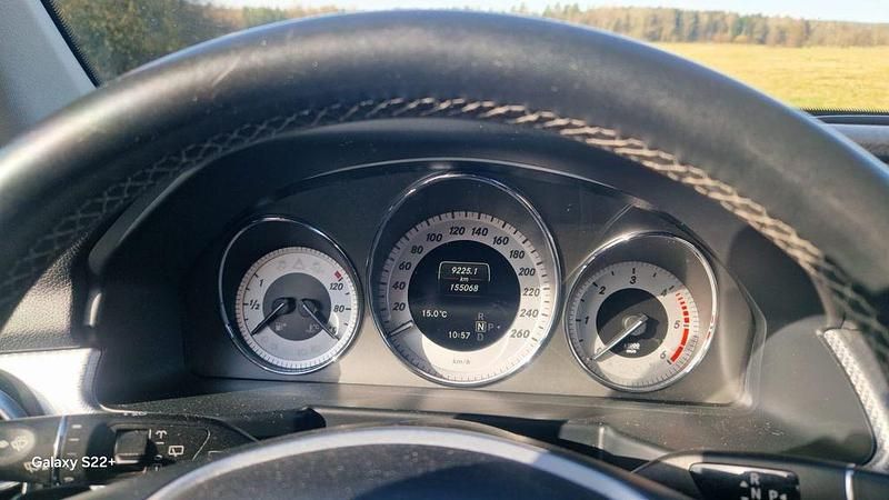 Gebraucht Mercedes GLK220 170 PS (125 kW) 2015 Silber SUV